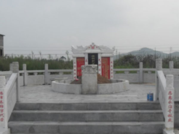 碑墓石棺8