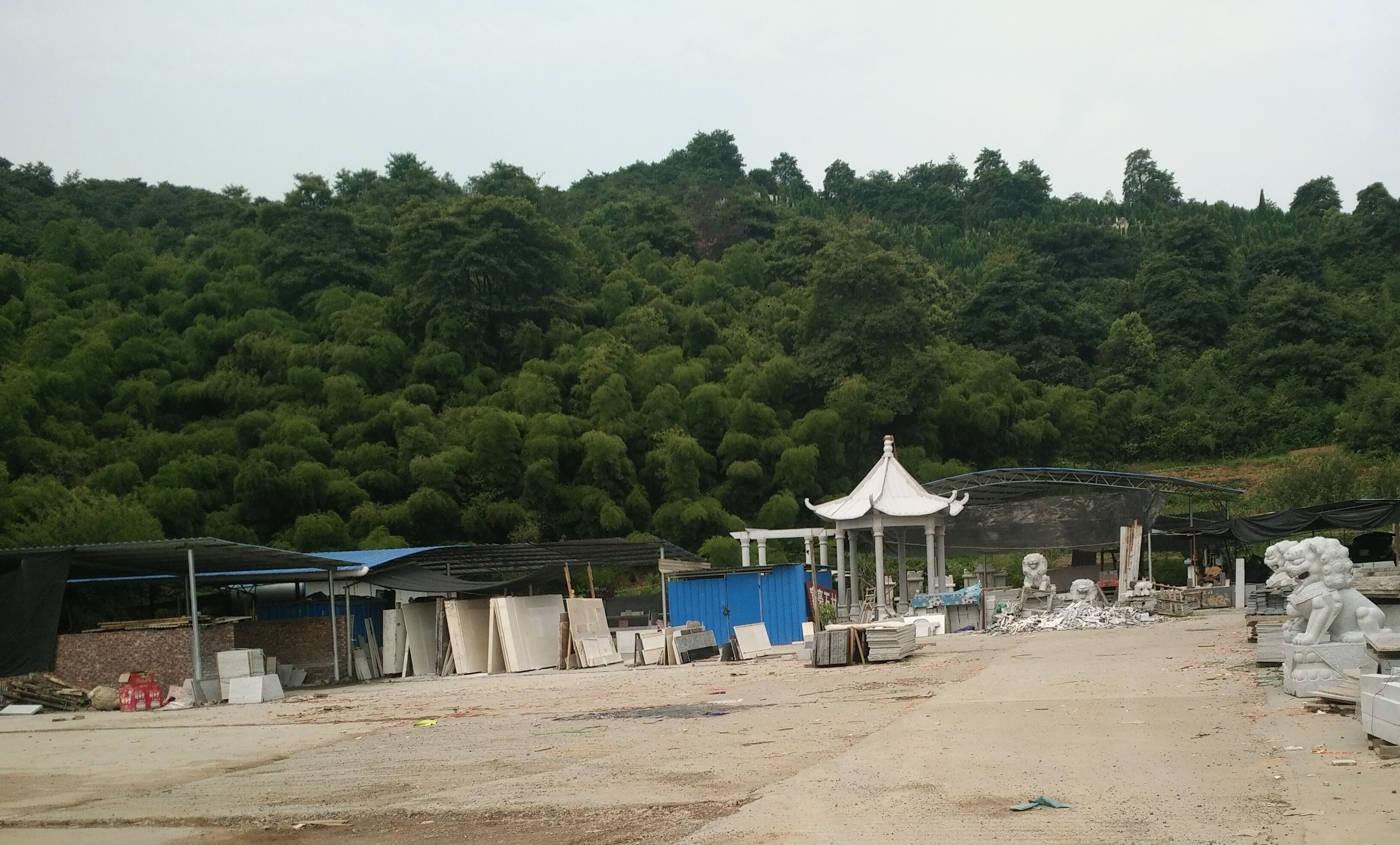 郴州市苏仙区永红石材石雕工艺厂销售部,石碑坊,郴州石栏板,浮雕,郴州石线条